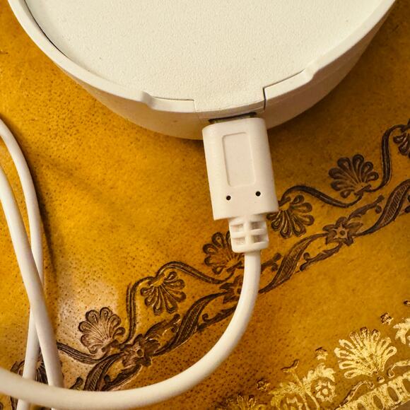 Tech8 USA USB Mouse Mover Jiggler - Picture 3 of 12